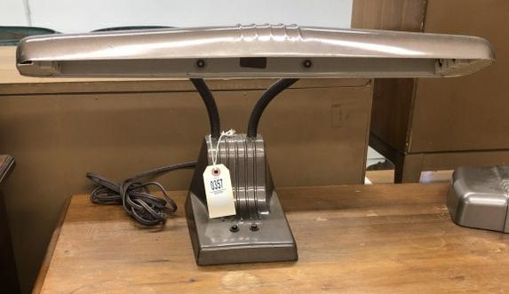 Dazor model #1000 industrial desk lamp, no bulbs, good overall condition (1 of 1)