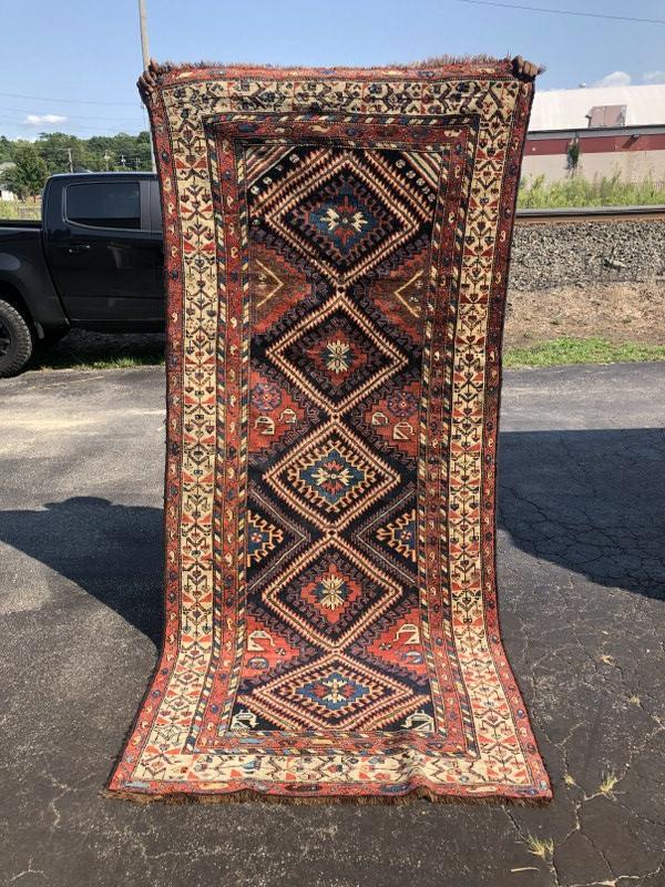 Estate orietal handmade older runner, great pattern, great looking, from Westchester County estate, (1 of 4)