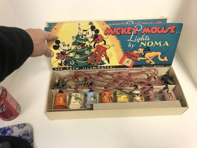 Mickey Mouse Lights by NOMA in original box, from Catskill, N.Y. estate. Everything is intact (1 of 7)