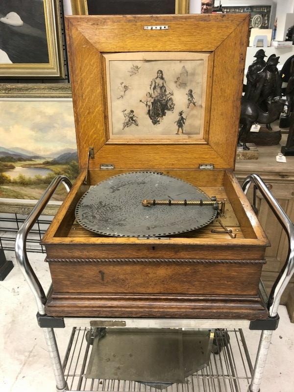 Regina music box, from fine home in Catskill, New York, oak case, plays nicely and freely, has one (1 of 9)