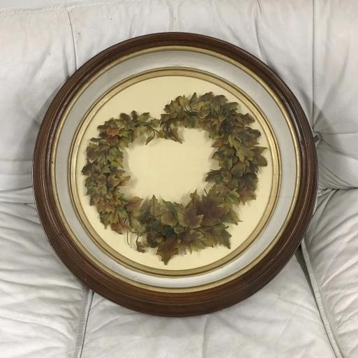 Victorian deep walnut round shadowbox frame, in very nice estate condition. ( has later flowers (1 of 4)