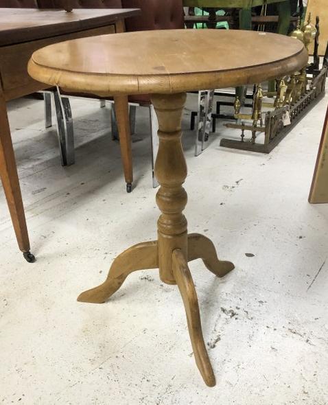 Round pine country stand, in nice condition, has the feel of a Swedish import, structurally sound, (1 of 3)