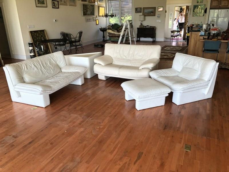 Italian leather 1980's living room set, the triangular end table is not leather, vinyl fabric in (1 of 8)