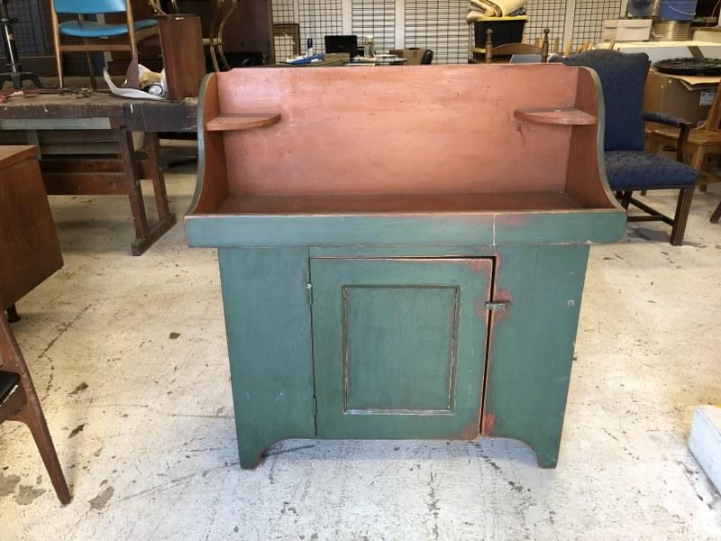 Contemporary painted pine dry sink, nice green and reddish paint, nice form, well constructed, from (1 of 4)