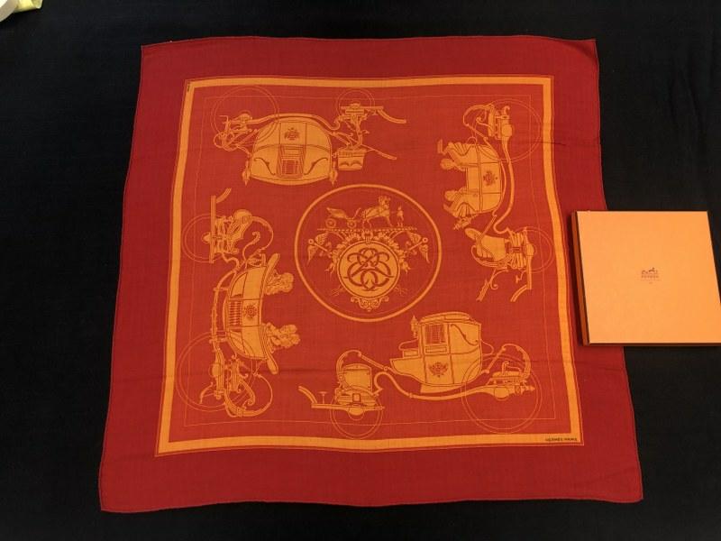 HERMES scarf, 65% cashmere & 35% silk, with box, nice estate condition, from non smoking home, (1 of 4)