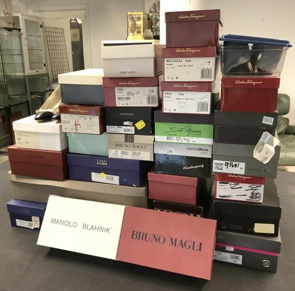 (34) quality pairs of ladies shoes, some boots, most all dress shoes, most all high quality makers, (1 of 20)