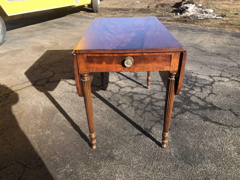 19th c mahogany drop leaf table with reeded legs, wonderful graining , one drawer on one end, and (1 of 6)