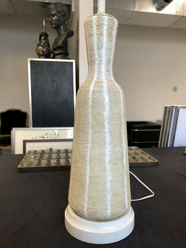 Mid Century pottery table lamp, measures approx. 22" high to top of base, on wood base. Nice (1 of 3)