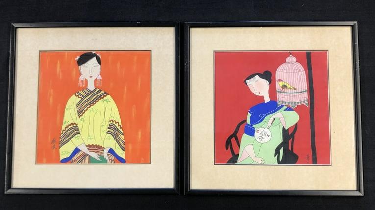 Fabulous pair of Asian prints (silkscreens?) of women, signed as pictured. At first sight they (1 of 6)