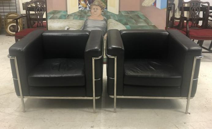 Pair Jack Cartright black leather Le Corbusier chairs, from fine Southern home, who moved to the (1 of 5)