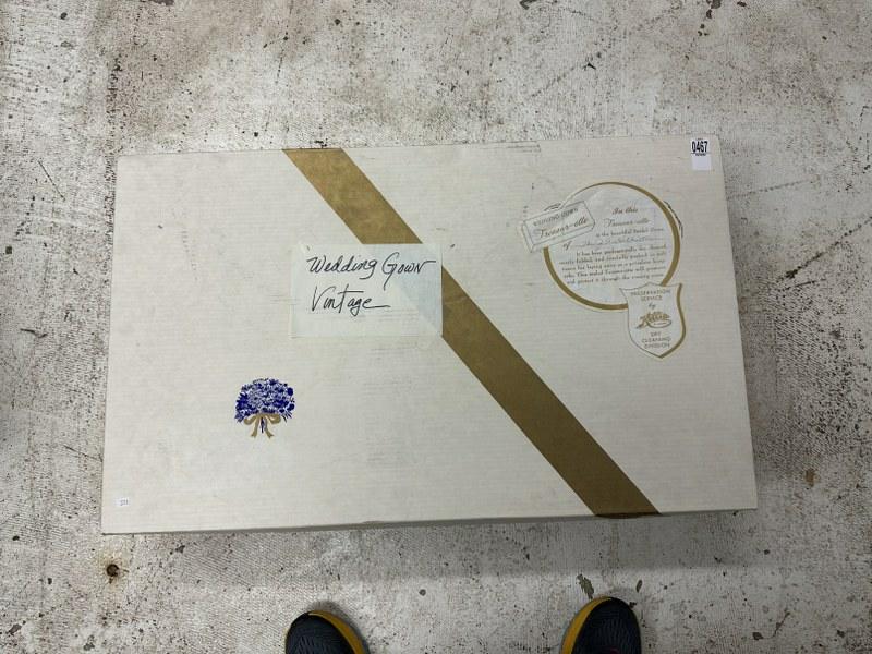 Vintage Wedding gown in heirloom box, from local estate. (1 of 4)