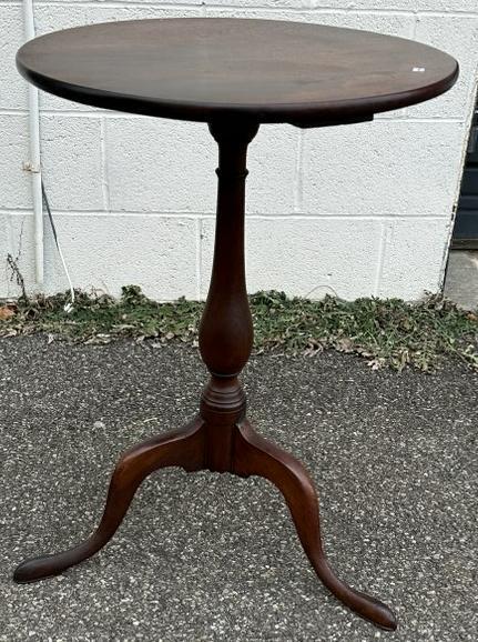 Early walnut stand with 3 legs and padded foot, from estate of Vassar College Professor,: Early walnut stand with 3 legs and padded foot, from estate of Vassar College Professor, structurally sound, some old repairs, measures 27" high and top is 19" across. Good looking standâ€¦.