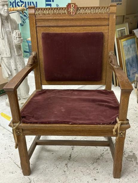 Carved oak chair from shop of John J. Noe, NYC Master Carver, who ran shop in NYC and supplied: Carved oak chair from shop of John J. Noe, NYC Master Carver, who ran shop in NYC and supplied Churches with furniture & accessoriesâ€¦.This chair measures 43" high x 27" wide arm to arm x 22" dee