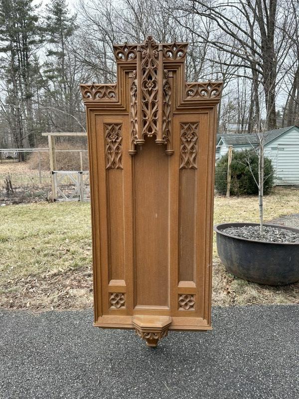 Large carved oak Church architectural piece, probably held a statue at one point, great look, nice: Large carved oak Church architectural piece, probably held a statue at one point, great look, nice estate condition, probably made by John J. Noe, NYC, who ran a shop and supplied Churches with orname