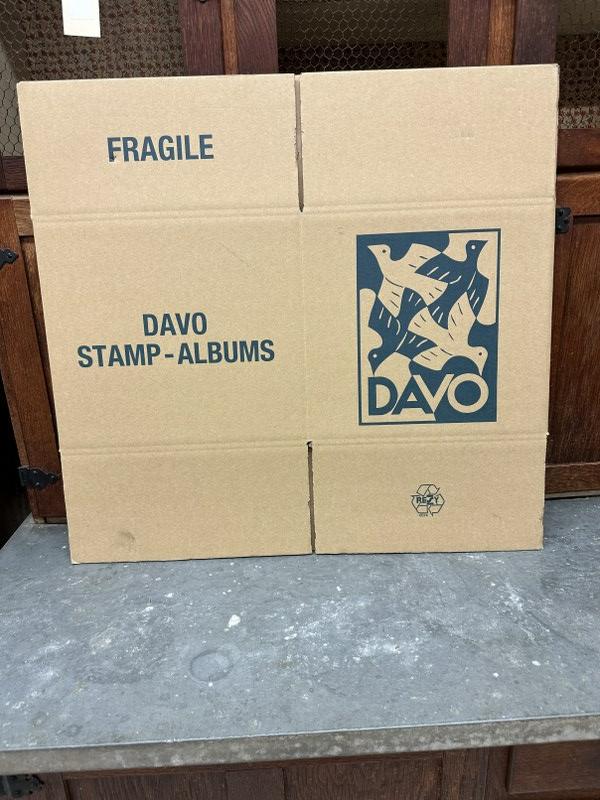 Maurits Cornelius Escher ( 1898-1972 ) DAVO logo on unused cardboard box, box measures 24.5" x: Maurits Cornelius Escher ( 1898-1972 ) DAVO logo on unused cardboard box, box measures 24.5" x 25.5". Very nice condition.
