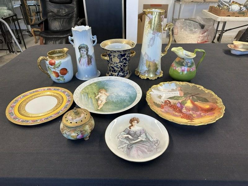 (10) pc. Lot quality estate porcelains, all in fine condition, from estate in Hudson Valley, tallest: (10) pc. Lot quality estate porcelains, all in fine condition, from estate in Hudson Valley, tallest pither measures 13.5" high to show scale of othersâ€¦.includes Limoges, H & C Bavaria, Royal Wo