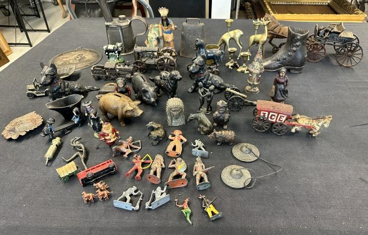 Estate lot older metal ware collectibles, figural dog banks, other banks, figures, etc. Good lot for: Estate lot older metal ware collectibles, figural dog banks, other banks, figures, etc. Good lot for dealer to sort outâ€¦.from Hudson Valley estateâ€¦.
