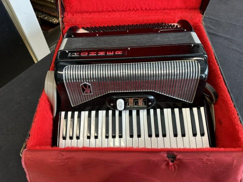 HOHNER Accordian from local estate, in original case, nice estate found condition, stored away for: HOHNER Accordian from local estate, in original case, nice estate found condition, stored away for years. ( 2 buttons came off, but are there as pictured. Pile of sheet music in case also..