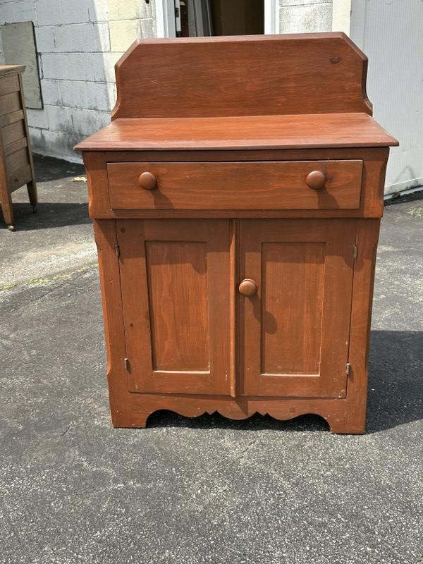 Pine washstand with backsplash, from Hudson Valley estate, clean and structurally sound. Measures (1 of 1)