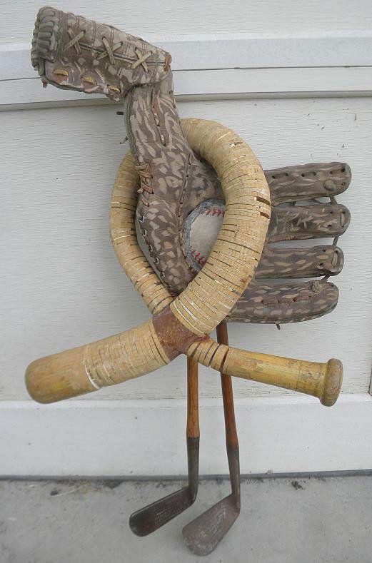 MARGARET WHARTON Folk Art Sculture "FOWL": From the collection of a well known NYC & Chicago art gallery owner, who retired a few years back. MARGARET WHARTON Folk Art Sculpture "FOWL", measures 26" high, and hangs. Margaret Wharton BORN 1943