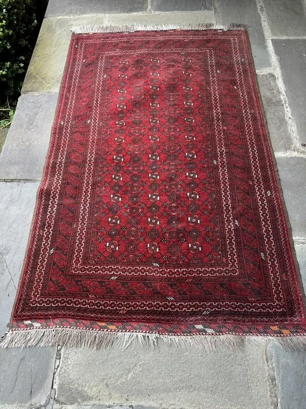 Handmade oriental scatter rug, from fine home in Kingston, N.Y. ,non smoking, measures 72" x 45.5": Handmade oriental scatter rug, from fine home in Kingston, N.Y. ,non smoking, measures 72" x 45.5"