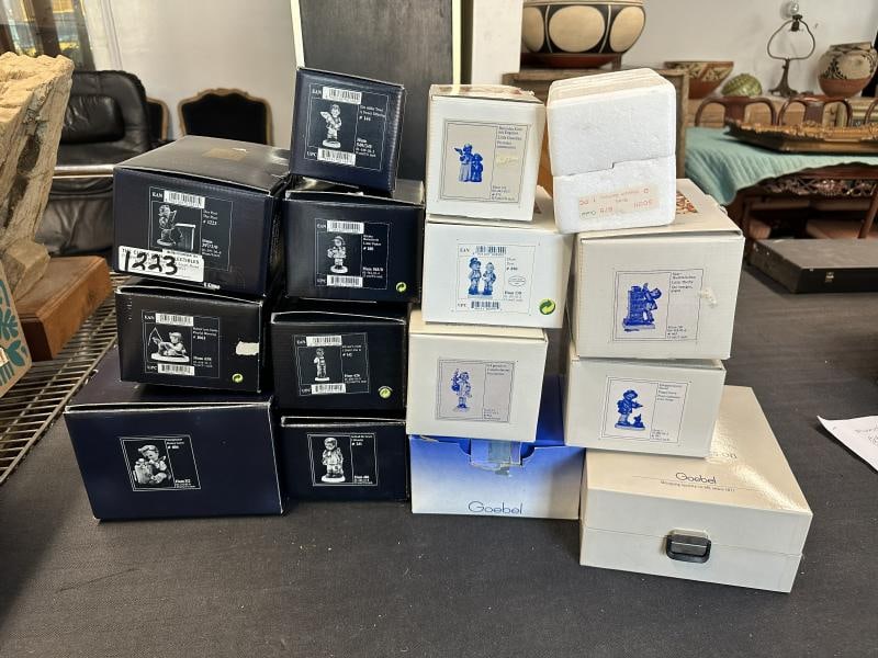 (15) HUMMELS from estate all in boxes, ( 1 in styrofoam ), all in fine condition. Includes ( I (1 of 5)