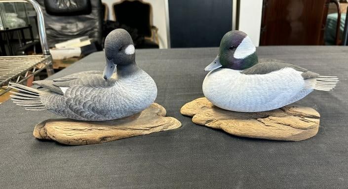 (2) BOB HAVEL hand carved decoys, from estate in Hudson Valley, nice found condition. They measure (1 of 5)