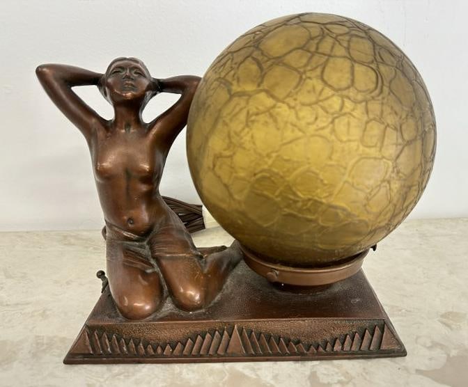Frankart (?) Art Deco nude female figural table lamp with original crackle glass shade, from local: Frankart (?) Art Deco nude female figural table lamp with original crackle glass shade, from local estate in Hudson Valley. Measures 8" across x 8" high, working, nice estate condition.