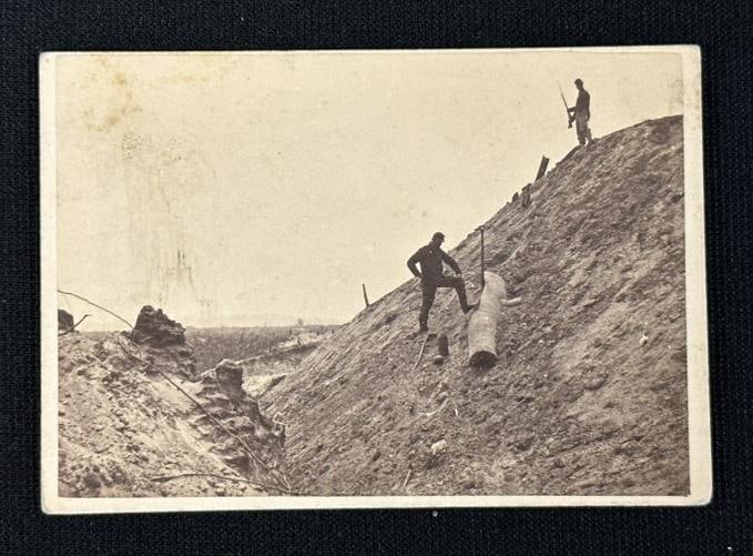 Rare Civil War era CDV photo, Brady's album gallery no. 398, largest confederate gun (64 pound): Rare Civil War era CDV photo, Brady's album gallery no. 398, largest confederate gun (64 pound) burst in efforts to reach battery no.1of Gen. McCellan's works. Brown Brothers NY stamp on back