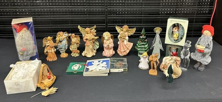 Misc. Christmas lot to include Murano Christmas tree & Angel, (2) Pinochio ornaments in boxes, (6) (1 of 11)