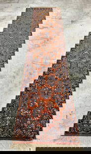 Very nice handmade wool rug, from fine non smoking estate, measures 141" x 30".: Very nice handmade wool rug, from fine non smoking estate, measures 141" x 30".