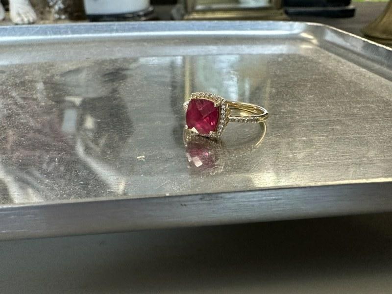 14K ladies red synthetic stone with diamond chips, size is 8 1/2, weighs 1.9 dwt. (1 of 4)