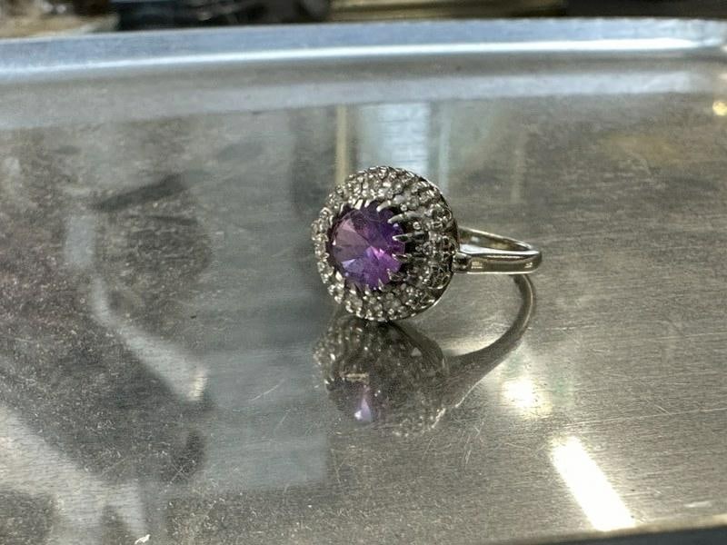 14K ladies white gold amethyst & diamonds ring, from local estate, size is 8 1/2, weighs 3.6 dwt. (1 of 5)
