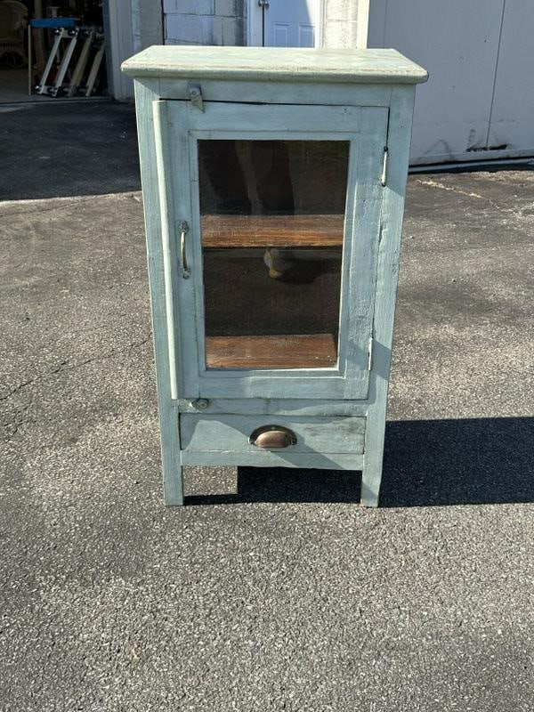 Contemporary painted pine one drawer one door cabinet, with glass sides, from Woodstock, N.Y. (1 of 2)