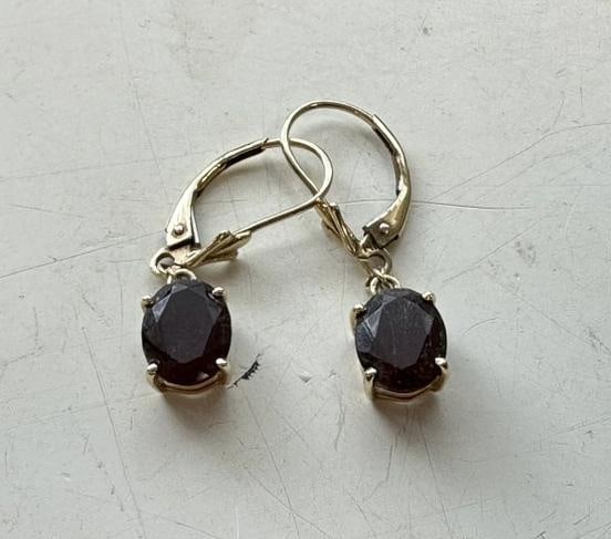 14K garnet earrings from local estate, total weight is 1.4 dwt. (1 of 2)