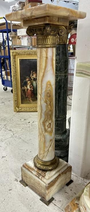 Nice onyx and brass decorative pedestal, from Chester, N.Y. estate, in nice condition, nice column (1 of 4)
