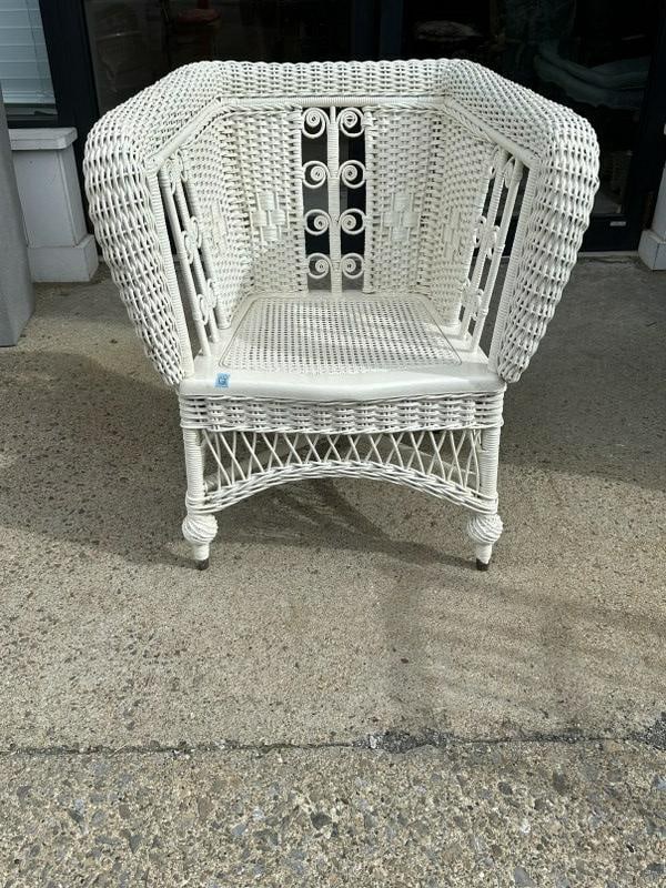 Very nice fancy, structurally sound wicker armchair, from Hudson valley estate we are selling,: Very nice fancy, structurally sound wicker armchair, from Hudson valley estate we are selling, just as we found it. Measures 27" wide x 29" high x 25" deep.