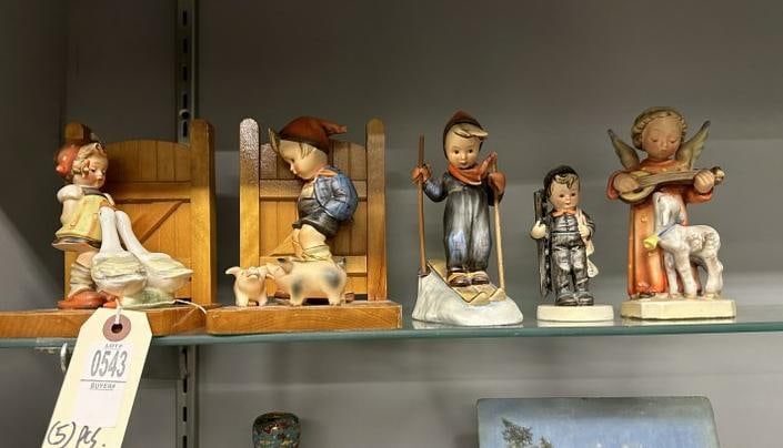 (5) pc. Estate HUMMEL lot including bookends ( one has been glued at boys knees ) just as wefound (1 of 5)