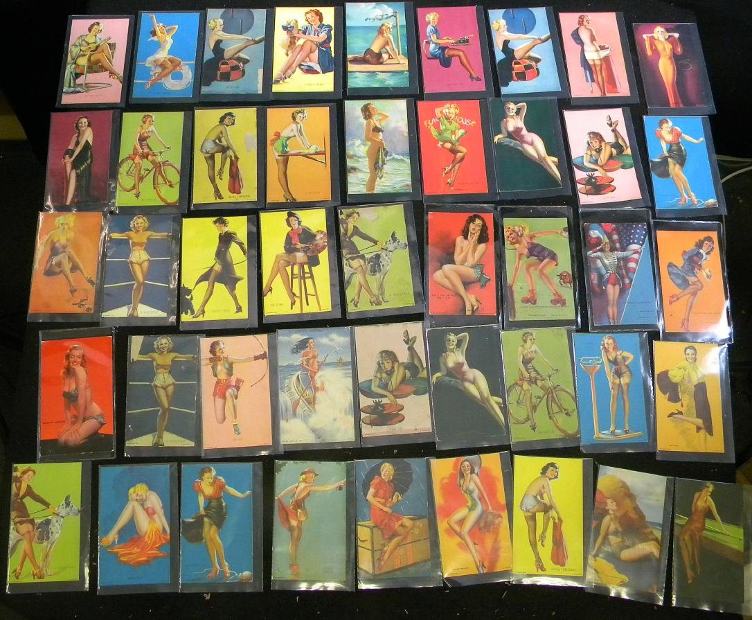 ( 45 ) MUTOSCOPE PIN UP GIRL CARDS & 2 GIRLY POSTC: ( 45 ) MUTOSCOPE PIN UP GIRL CARDS & 2 GIRLY POSTCARDS, INCLUDING MARILYN MONROE. A COUPLE SCUFFS ON 3 OF THE MUTOSCOPE CARDS. NICE COLLECTION.