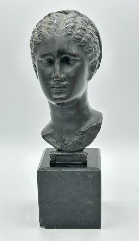 Wonderful Continental bronze bust of woman on marble base, unsigned, nice patina, total height is 9" (1 of 5)
