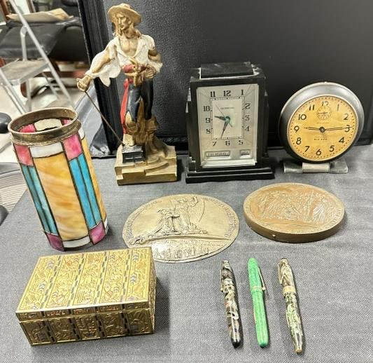 Misc. Art Deco era lot to include standing spelt figure with sword, Big Ben clock, Deco plastic (1 of 7)