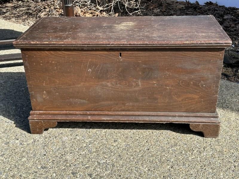 19th century lined dovetailed blanket box with some graining to finish, till intact inside, measures: 19th century lined dovetailed blanket box with some graining to finish, till intact inside, measures 36" X 17" X 19" high, structurally sound