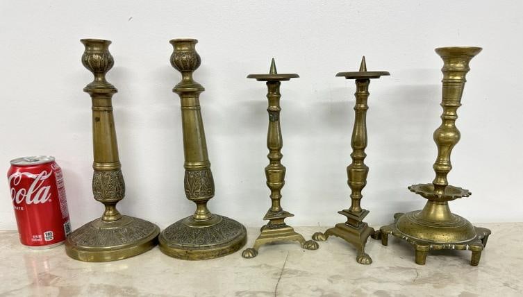 Lot of 5 brass candlesticks including 2 pair, tallest measures 11" high: Lot of 5 brass candlesticks including 2 pair, tallest measures 11" high