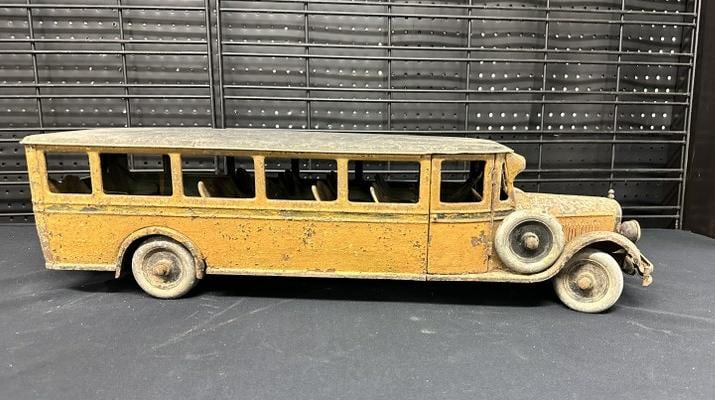 BUDDY L pressed steel Coach Passenger Bus, just as it was found in Hudson Valley basement, original (1 of 8)