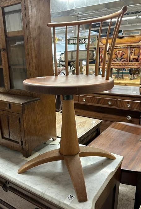 Shaker Workshop spindle stool, stamped on bottom of base, measures 27" H. ( doesn't spin, needs (1 of 2)