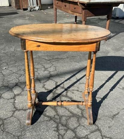 Oval pine country stand, structurally sound, measures 28.5" W x 17.5" D x 28" H. (1 of 3)
