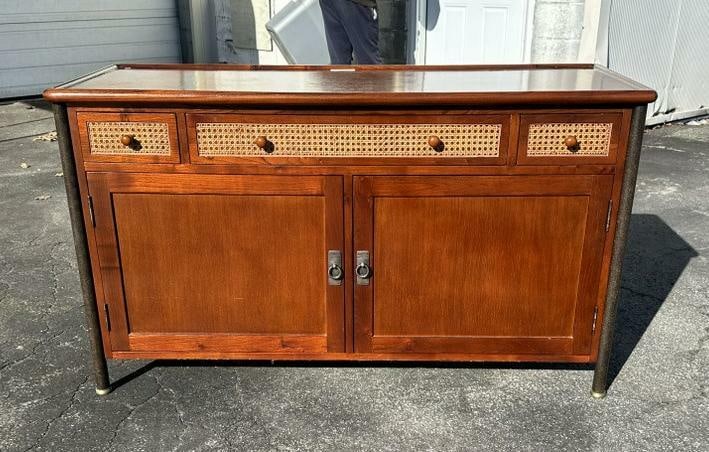 Contemporary decorative oak console w/3 drawers on top, 2 door base, with 2 shelves underneath. (1 of 4)