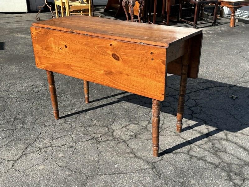 Pine country dropleaf table ,older refinish, structurally sound, measures closed 18" D x 42" long x (1 of 5)