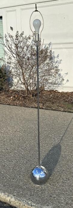 Nice chrome ball base Mid Century Modern floor lamp, from Woodstock, N.Y. estate. No shade, nice (1 of 3)