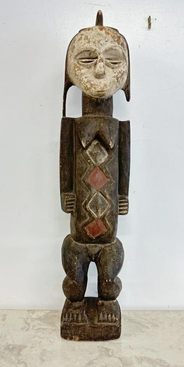 Carved EKET Female Figure, Nigeria, circa 1940, from local esate in Hudson Valley, nice patina,: Carved EKET Female Figure, Nigeria, circa 1940, from local esate in Hudson Valley, nice patina, measures 27" high. Nice condition.
